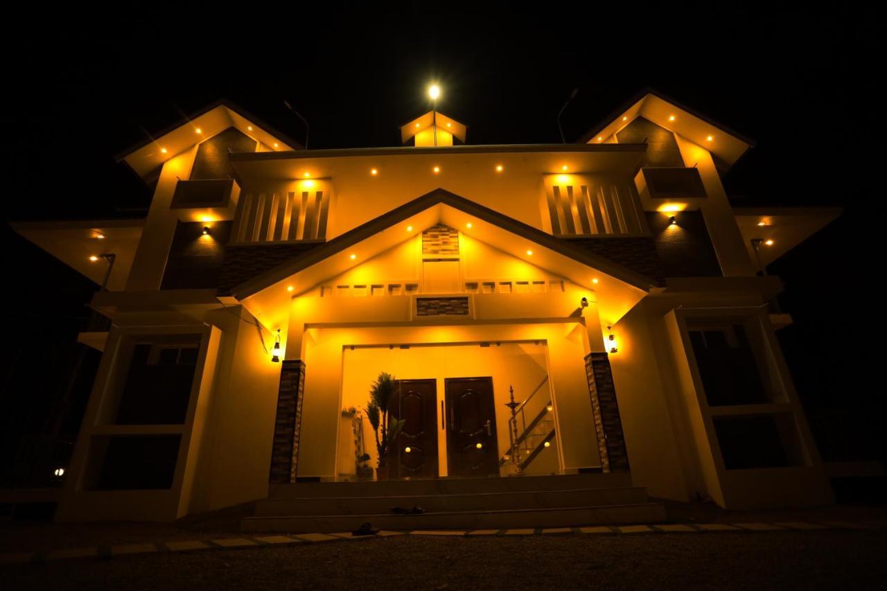 Paadi Holidays Ramakkalmedu Idukki Buitenkant foto