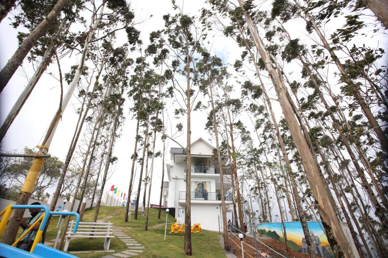 Paadi Holidays Ramakkalmedu Idukki Buitenkant foto