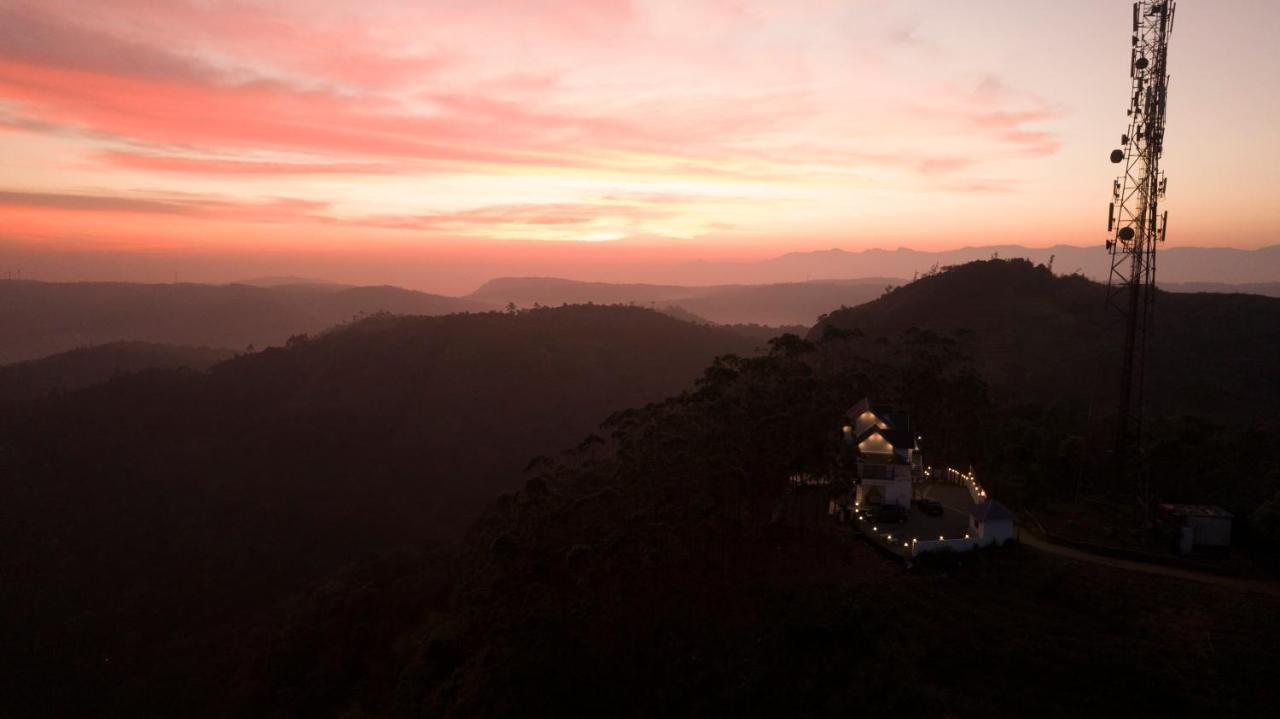 Paadi Holidays Ramakkalmedu Idukki Buitenkant foto