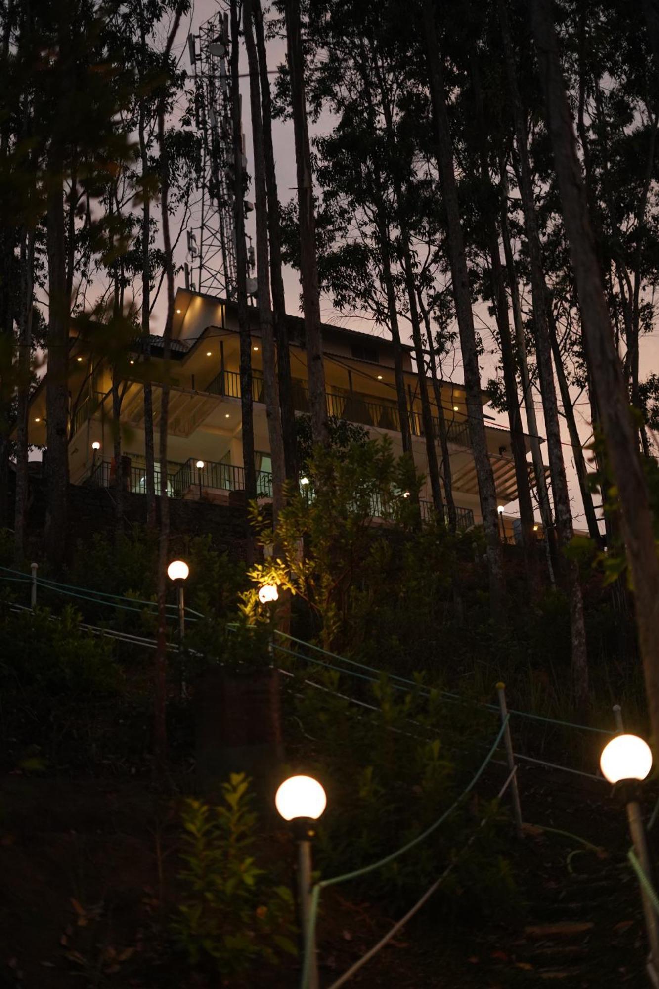 Paadi Holidays Ramakkalmedu Idukki Buitenkant foto